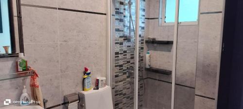 Pantai Dalam Casa | Bangsar South @ Taman Pantai Prima cosy room in a double storey spacious comfortable homestay