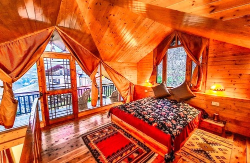 Kumharsain Hotel | Banjara Orchard Retreat Thanedar