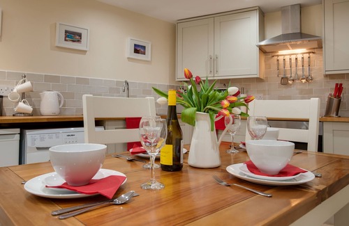 Belford Casa | Conversión bancaria con jardín en la azotea cerca del centro de Ancient Coaching Village