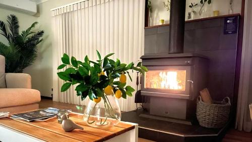 Tapitallee Casa | Banksia