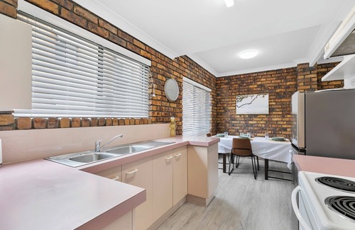 Banksia Beach Casa | Banksia Beach Views!
