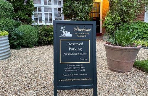 Tackley Casa | Banksiae