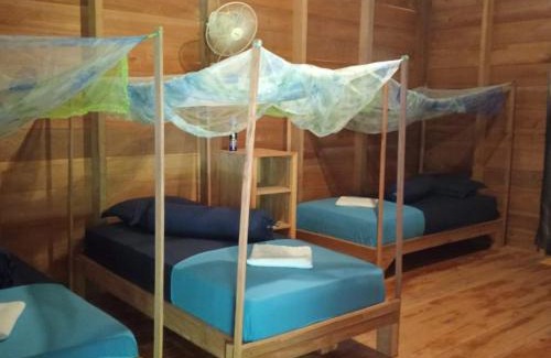 Siberut Apartamento | Bankvault Surf Camp Mentawai