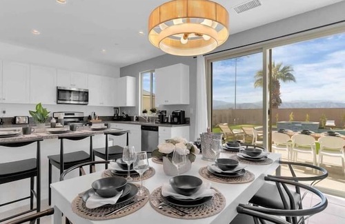 Coachella Casa | Barcelona Centrally Located Villa