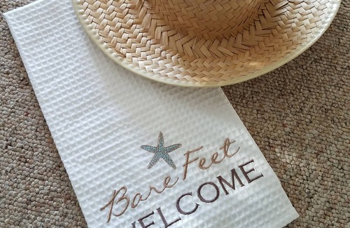 Northeast Virginia Beach Cabaña | ¡TARIFAS DE OTOÑO! Se aceptan perros North End Beach Cottage