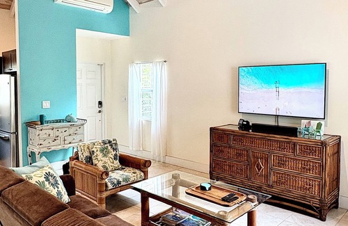 Leeward Settlement Casa | Barefoot Bliss - Leeward villa with private pool & short walk to the beach