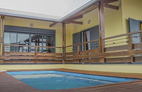 Saint-Philippe Casa | Baril Sucré - Piscine- Jardin - By Sister Home