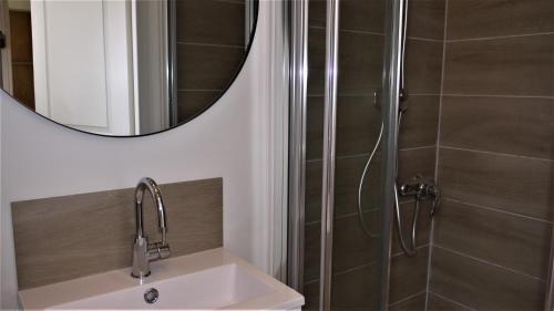 Quartier du Port Apartamento | Barla 1 - a cosy one bedroom apartment in Nice