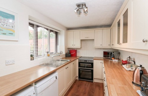 Hinderwell Casa | BARN COTTAGE, pet friendly, with a garden in Hinderwell