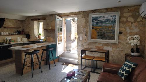 La Tour-Blanche-Cercles Casa | Barn cottage