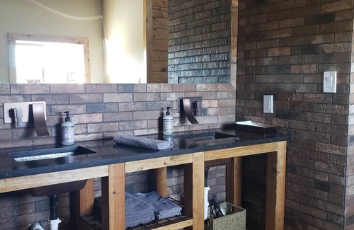 Wise County Otro | Barn Loft at Private Retreat - Horses Welcome