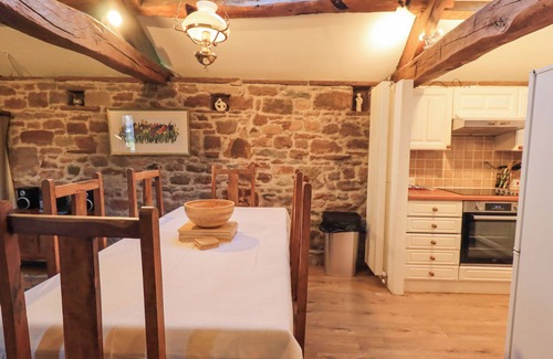 Penrith Cabaña | BARN OWL COTTAGE, pet friendly, character holiday cottage in Penrith