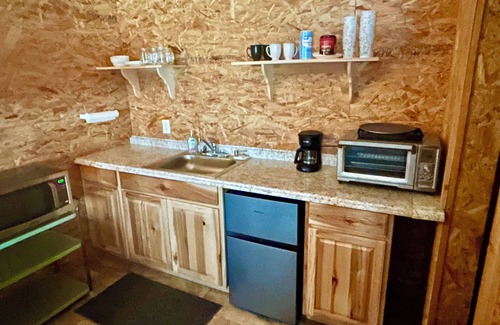 Jasper Apartamento | Barndominium along Angelina River near Lake Sam Rayburn great for Sportsmen