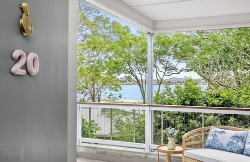 Pretty Beach Central Coast Casa | Barneys By The Bay - Fun, Fabulous and Deliciously Peaceful!