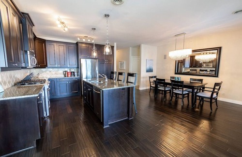Westbank Condominio | Barona - Katherine`s Place · Breathtaking Lakefront Condo with Boat Slip