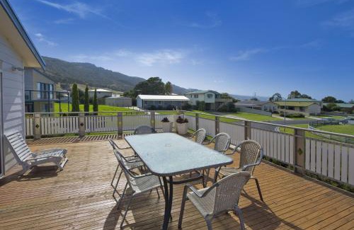 Apollo Bay Casa | Barrabay