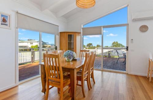 Apollo Bay Casa | Barrabay