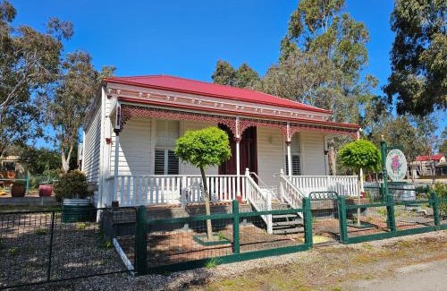 Barrabool Villa | Barrabool Maze Estate