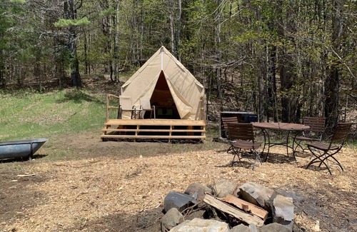 St. Johnsbury Alquiler De RV | Base Camp Glamping @ Wedding Hill