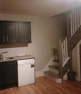 Abbeyknockmoy Apartamento | Basic, Warm, Cosy, Private Little Chalet