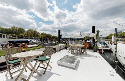 Asnieres-sur-Seine Alquiler De Eote | Bateau Péniche de Standing 70 Metres Carrés Plus Terrasse Collée à Paris