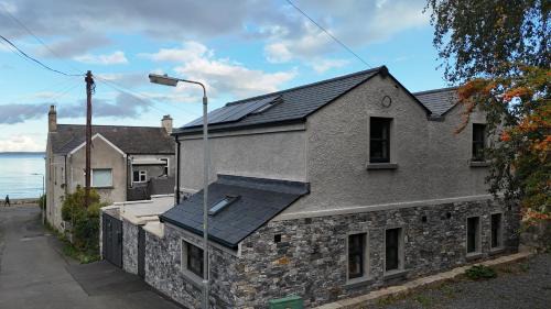 Newcastle Casa | Bath Lane Cottages & Sauna Garden