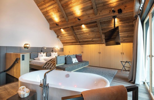 Schonbach Hotel | Baumhaus by Hotel Gassner