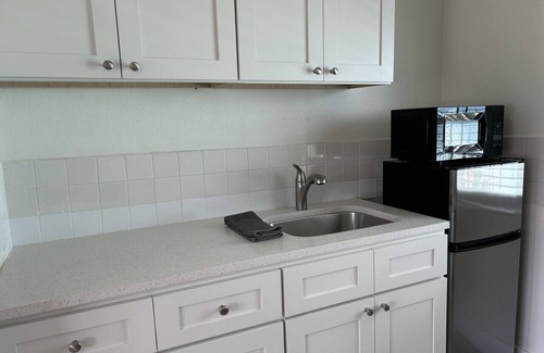 Bay Esplanade Apartamento | Bay Apartment by the Water 3