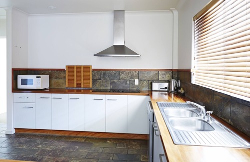 Byron Bay Hotel | Bay Beach Motel