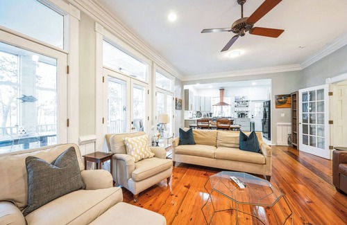 Johns Island Casa | Bay Breeze Manor: Waterfront, Pool & Hot Tub, Game Room!