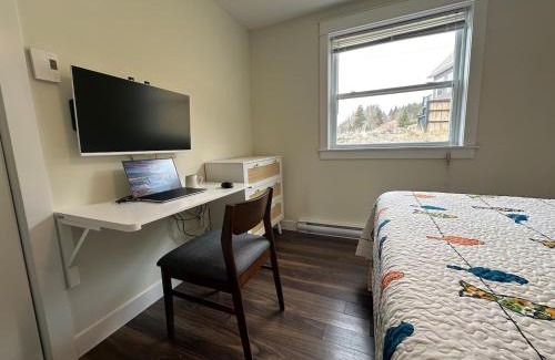 Bay Bulls Casa | Bay Bulls Waterfront Steps Totrail & Boat Tours!