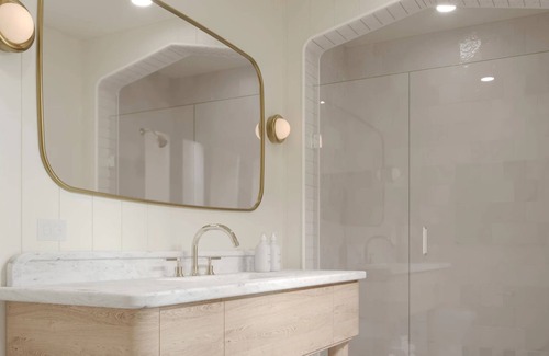 Balboa Peninsula Hotel | Bay Shores Peninsula Hotel