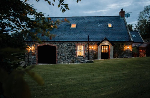 Hillsborough Cabaña | Bay Tree Cottage