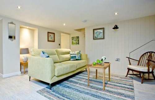 Tavistock Casa | Bay Tree - Uk13577