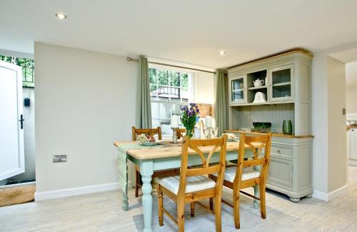 Tavistock Casa | Bay Tree - Uk13577