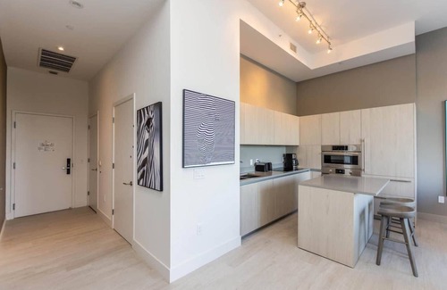 Seybold Apartamento | This apartment is a 1 bedroom(s), 1.5 bathrooms, located in Miami, FL.