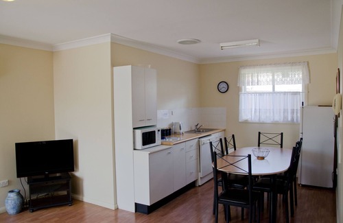 Muswellbrook Hotel | Baybrook Motor Inn & Apartments