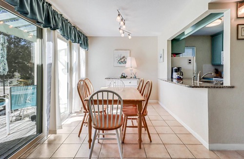 Sailhouse Condominio | Bayfront Shores Rryc47 2 Bedroom Condo