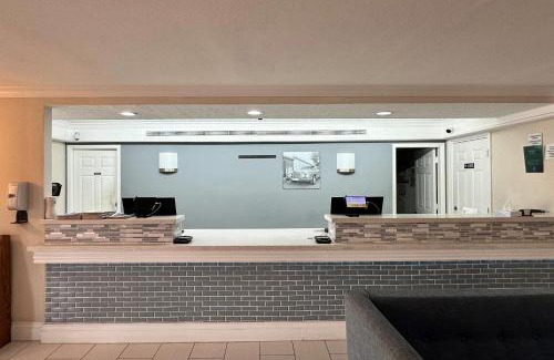 Nacogdoches Hotel | Baymont by Wyndham Nacogdoches Near University