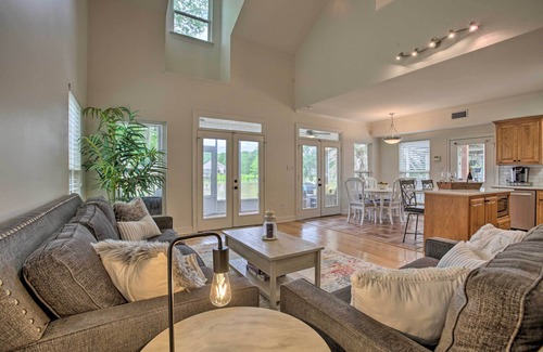 Maurepas Casa | Bayou Pierre Home: On the Diversion Canal!