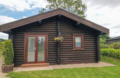 Carlton-in-Cleveland Cabaña | Baysdale Lodge 5