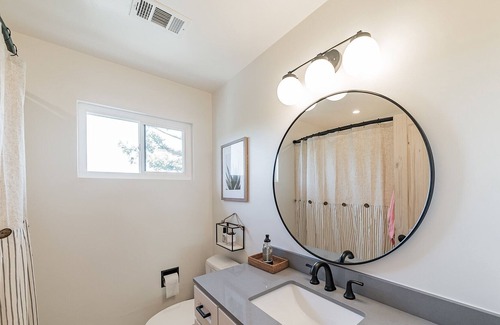 San Rafael Casa | Bayside Mountain Retreat With Gorgeous Views And Private Hot Tub! by RedAwning