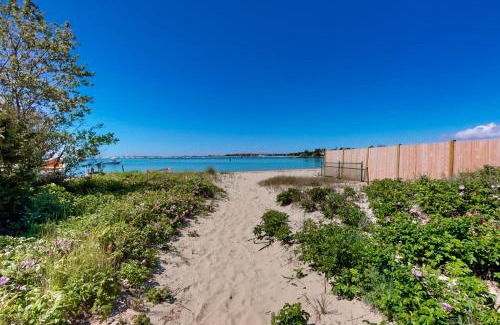 West Yarmouth Casa | Bayview Bliss