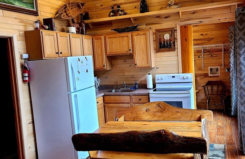 Elcho Cabina | Bayview Cabin en la pintoresca cadena de lagos de 7 millas de Northwoods