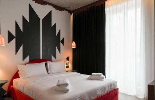 Tirana Hotel | Bazaar Hotel
