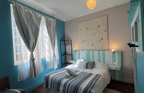Playa Ancha Cama Y Desayuno | BB Casita Yellow