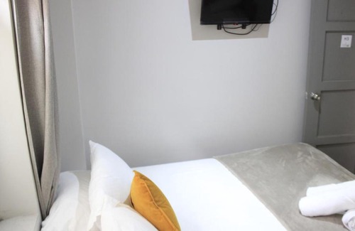 Bellas Artes Hostal | BBCasita- Bed and Breakfast-Hostel