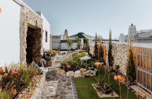 Paternoster Casa | BC Stone Cottage