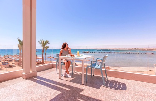 Village Road Complejo | Beach Albatros Resort - All Inclusive