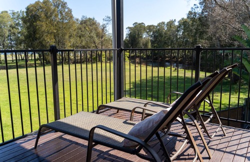 Surfside Casa | Beach and bush views